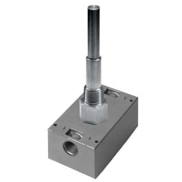 10,000 Ohm Thermistor (CSI), Immersion, Welded Well, 2.5", NEMA 3R Enclosure