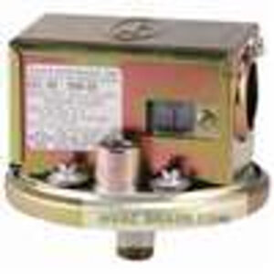 1996-5 Gas pressure switch, range 1.4-5.5" w.c.  *Non-Cancelable and Non-Returnable*